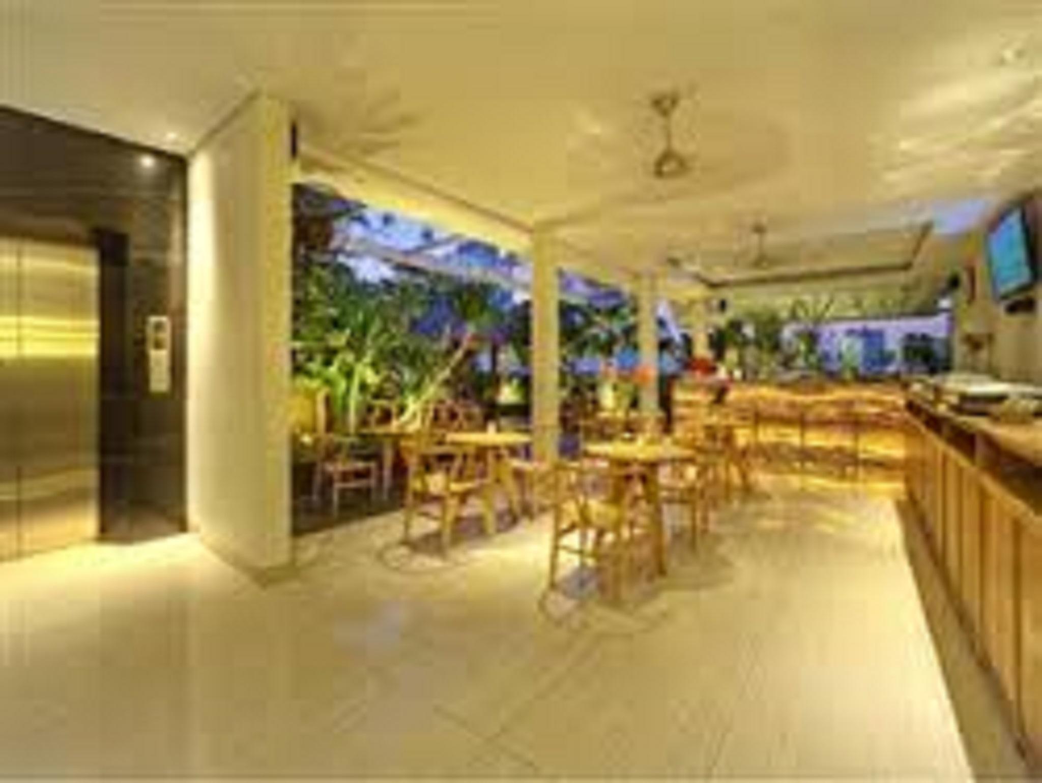Rasuna Icon Hotel Jakarta Bagian luar foto
